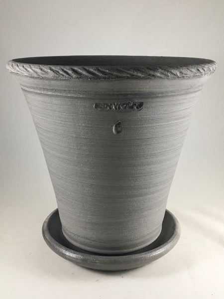 18 plant pot saucer SPC1027-18 Ben Wolff #6 Flower Pot in Grey Finish. Sealed saucer with – BEN WOLFF POTTERY