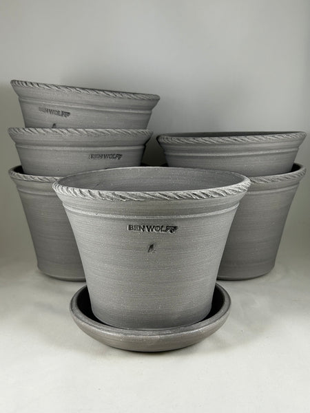 Ben Wolff #4 Roped Rim Half Pot in Grey Finish. Sealed #6 saucer with cork pads. 5.75”H x 7.75”W --- MULTIPLE AVAILABLE