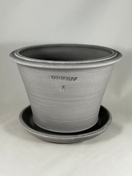 ZSPC1168-21 Ben Wolff #4 Ridge Rim Half Pot in Grey Finish. Sealed #6 saucer with cork pads. 5.75”H x 8.5”W --- ONE OF A KIND