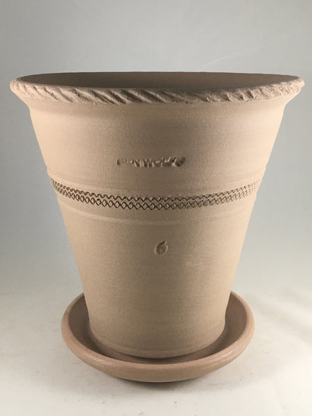SPC1051-10 Ben Wolff #6 Flower Pot in Tan. Sealed saucer with cork pads. 8.25”H 8.25”W--- ONE OF A KIND